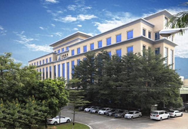 vwin德赢官网美盈家具连续斩获中国酒店家具行业十大品牌多项大奖